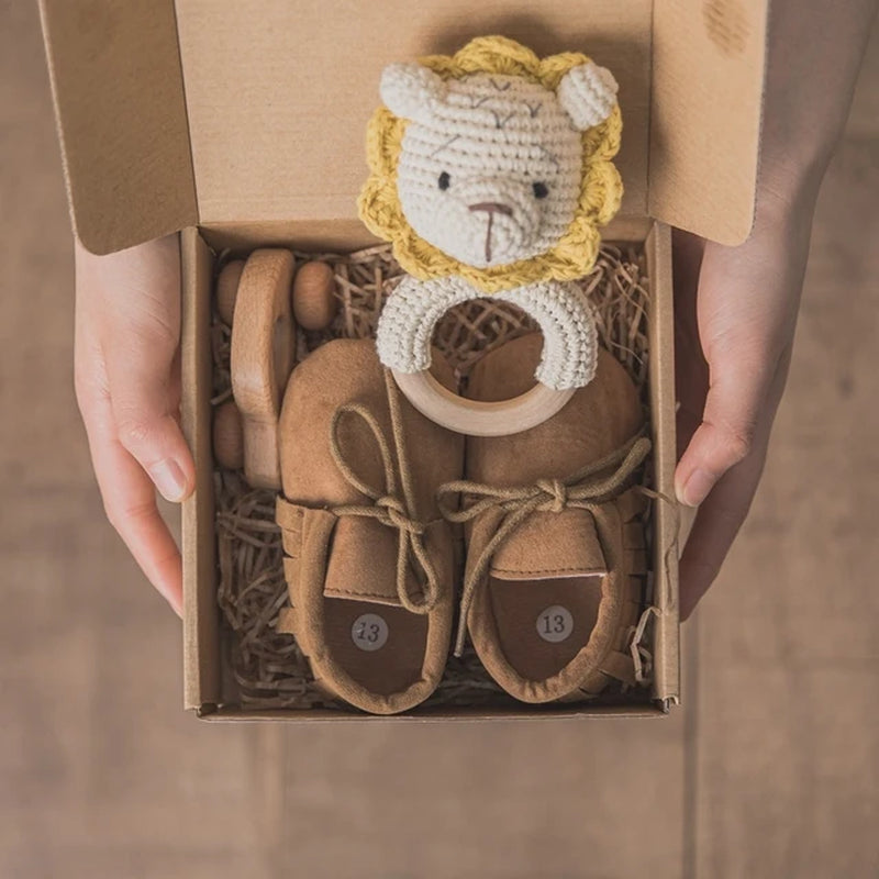 Baby Towel Bath Set Gift Box Cotton Blankets Newborn Milestone Cards Wooden Ring Rabbit Rattle Infant Brush for Baby Birth Gift