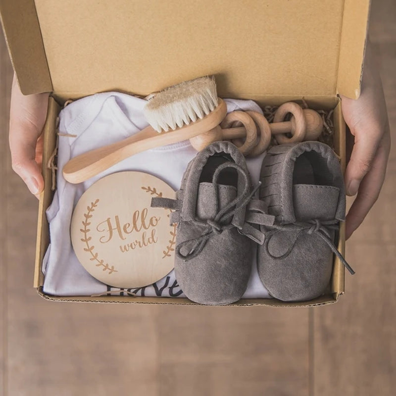 Baby Towel Bath Set Gift Box Cotton Blankets Newborn Milestone Cards Wooden Ring Rabbit Rattle Infant Brush for Baby Birth Gift
